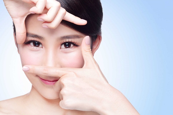 GIẢM MỎI MẮT, KHÔ MẮT VÀ LÀM ĐẸP DA VÙNG QUANH MẮT