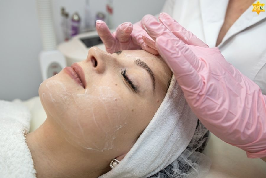Tác dụng của các huyệt trên cơ thể và bí quyết trẻ hóa da mặt